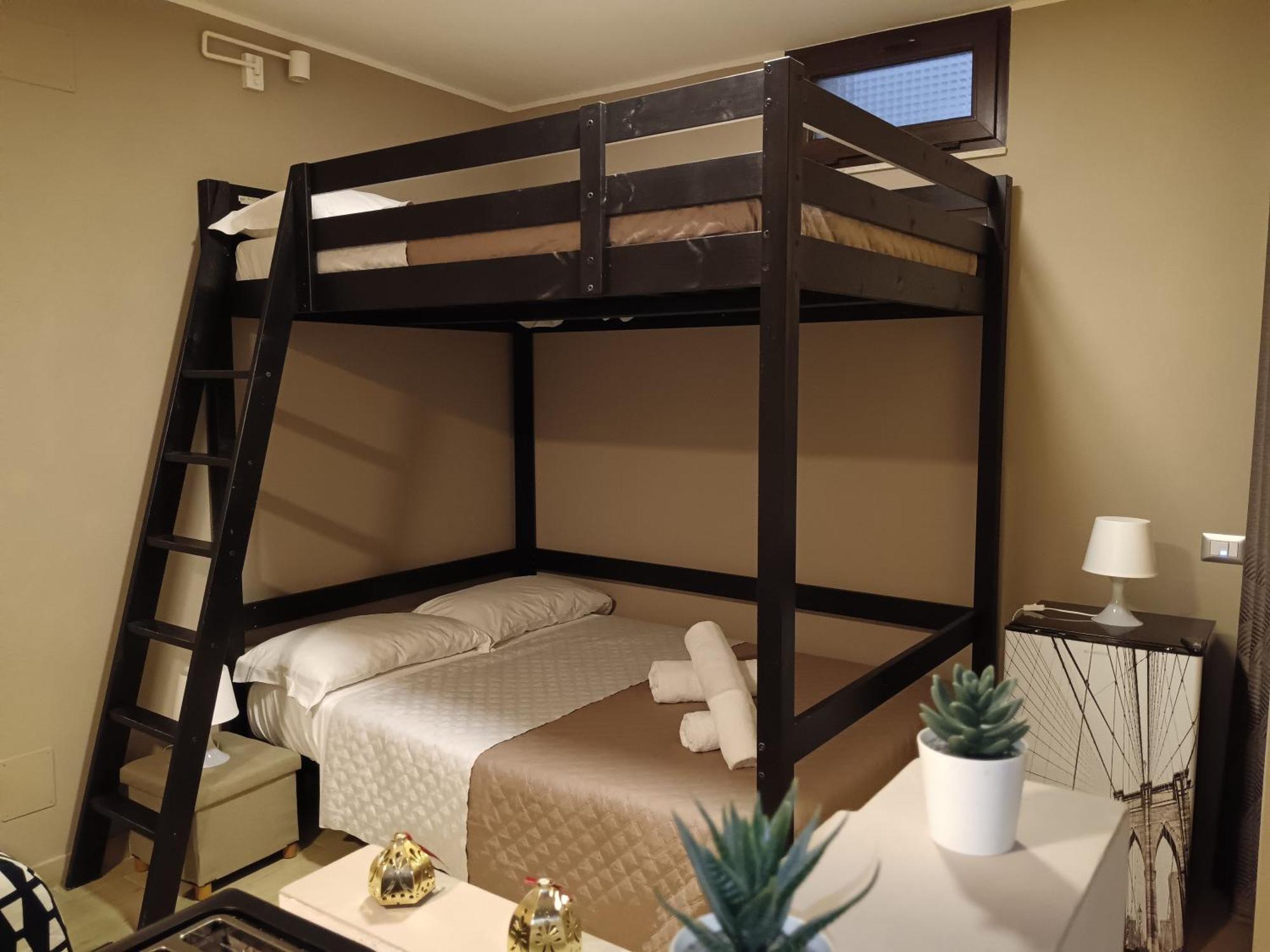 Вилла U Peri Alivu House Катания Экстерьер фото